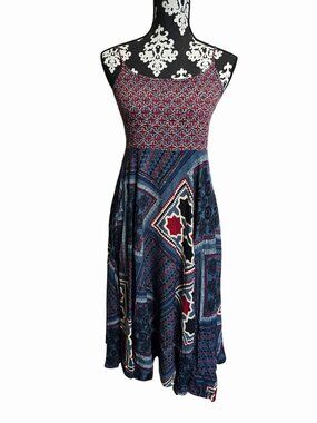 Boho-Style Sleeveless Patchwork Print Dress By Max Small